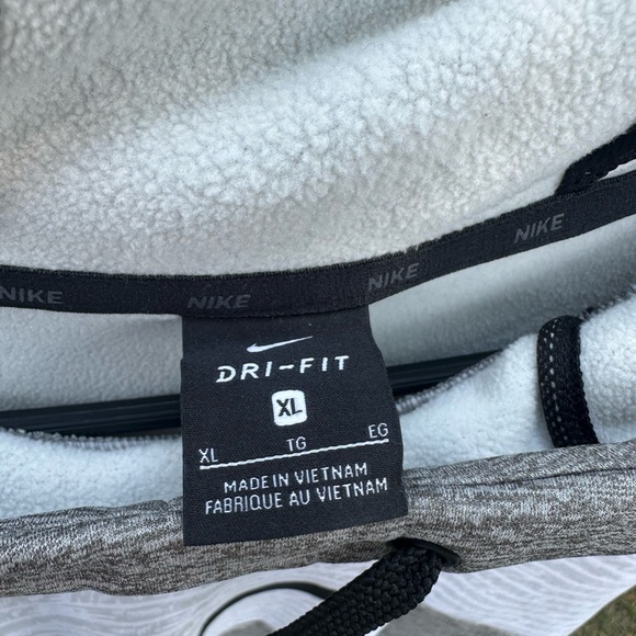 Nike Dri-FIT Hoodie XL | Gray White Swoosh | Soft Fleece Pullover - Picture 6 of 6